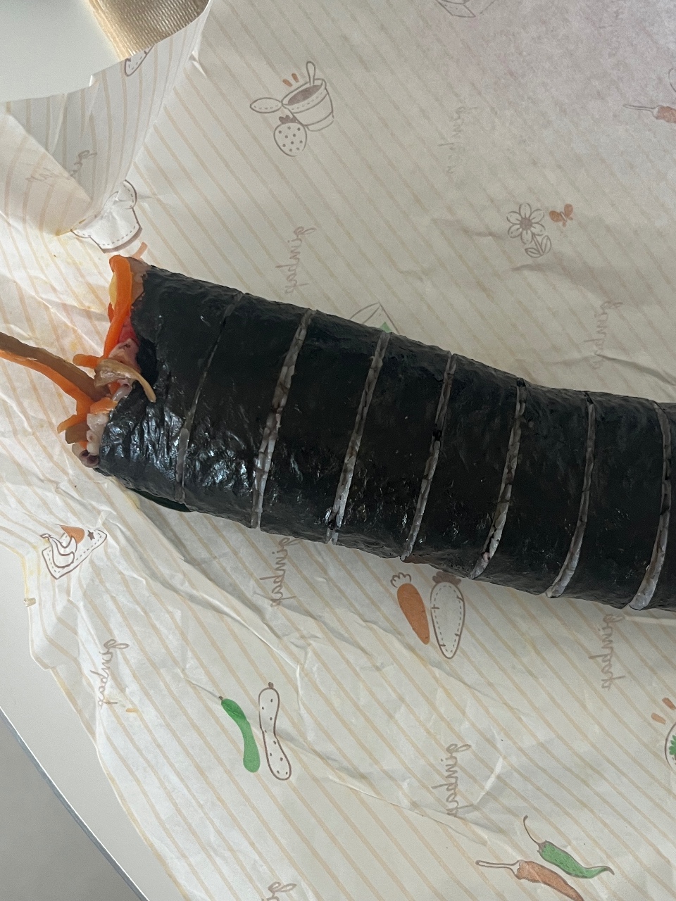 점심은 간단하게 김밥!