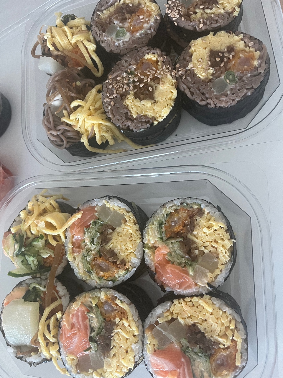 배달 시켜먹었어요 ~
