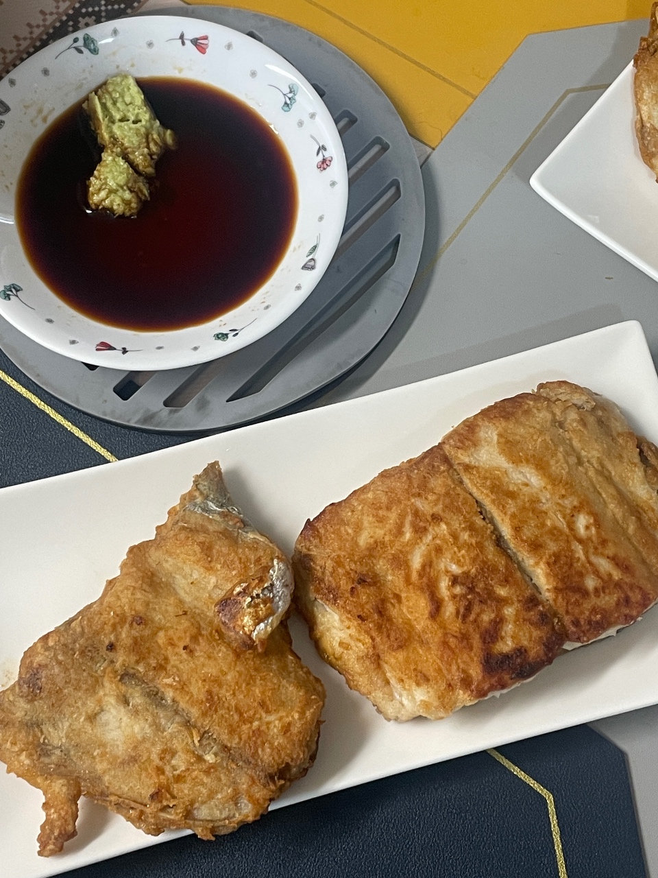 오늘 점심은 삼치구이,,!