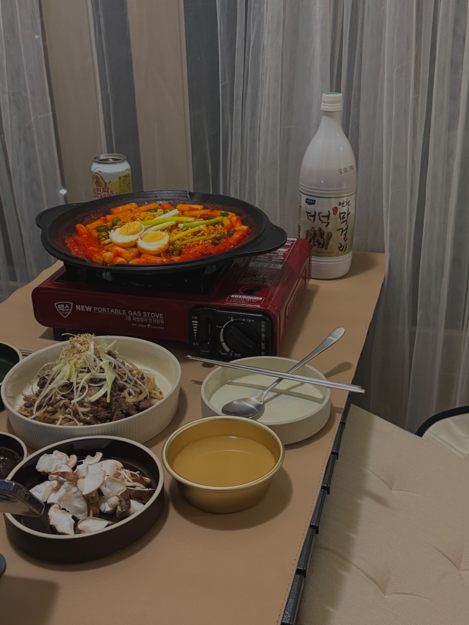 마트 다녀온 날 베란다 캠핑 