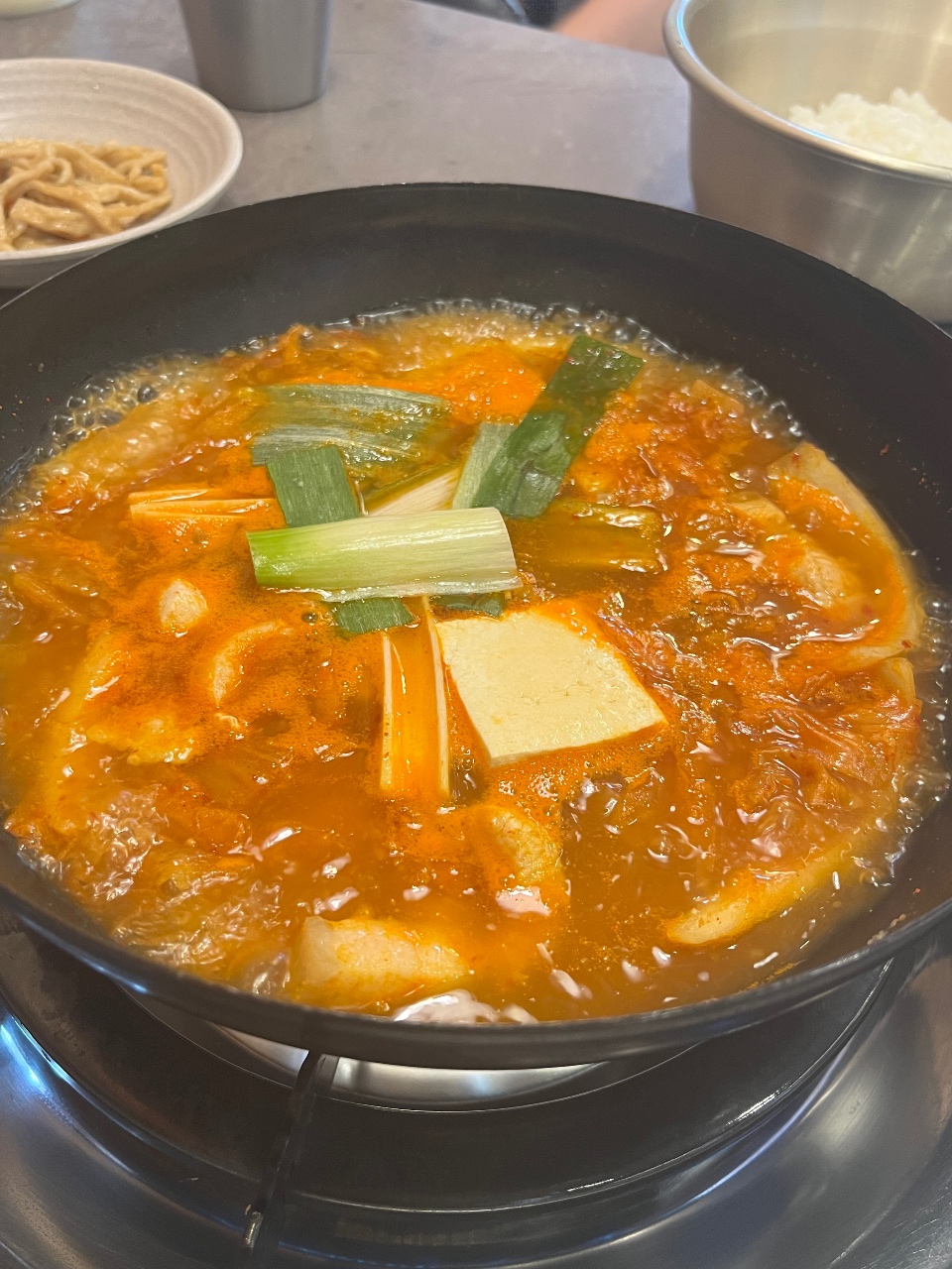 김치찌개 한그릇~~