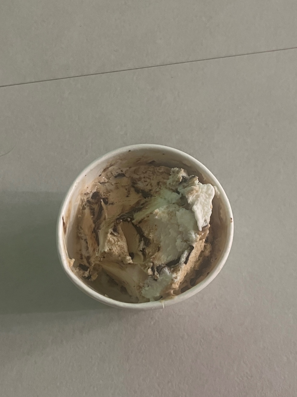 아이스크림이랑도 잘어울리죠~