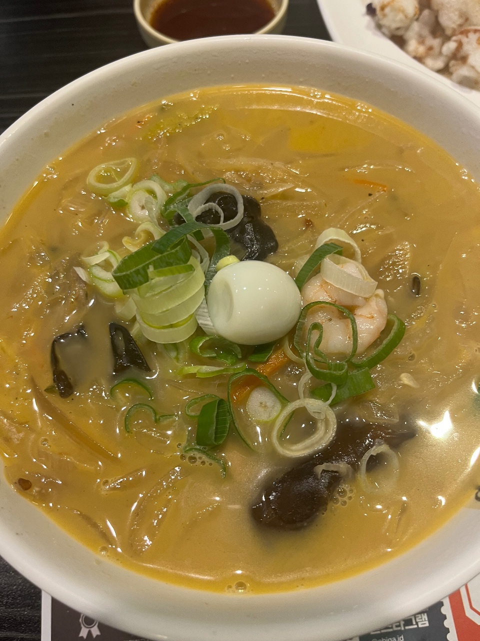 굴짬뽕 맛있네요 ~~