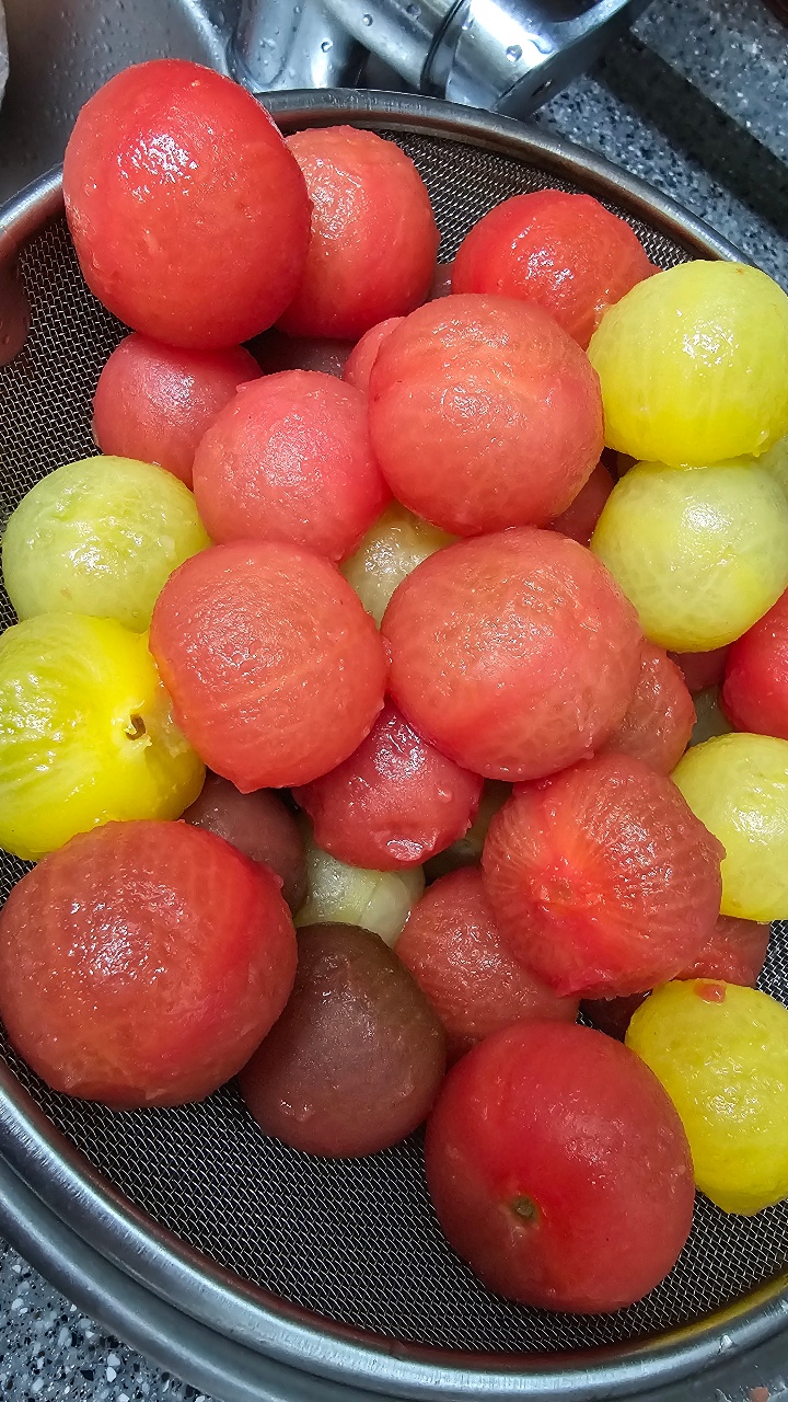 바질 토마토