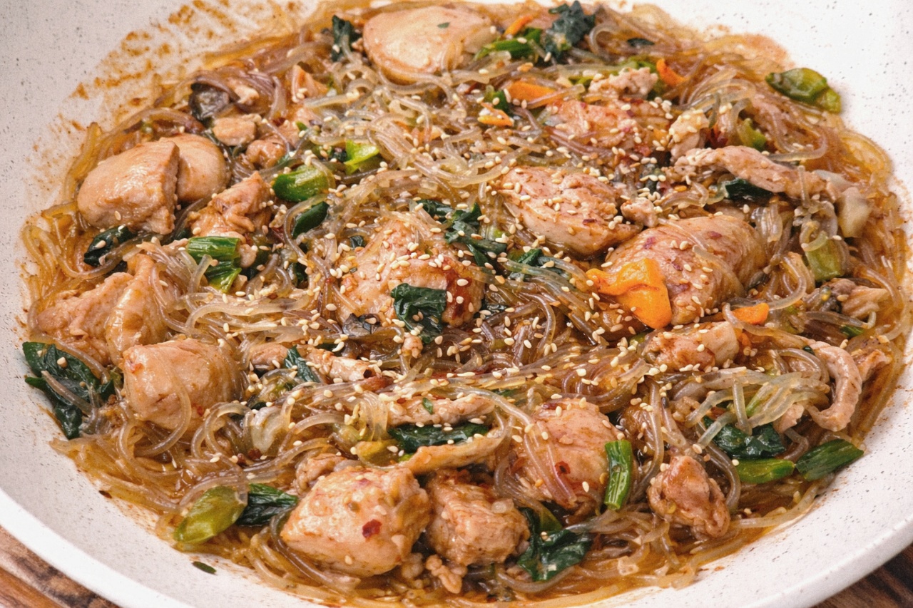 닭갈비와 찜닭 그 사이 어딘가