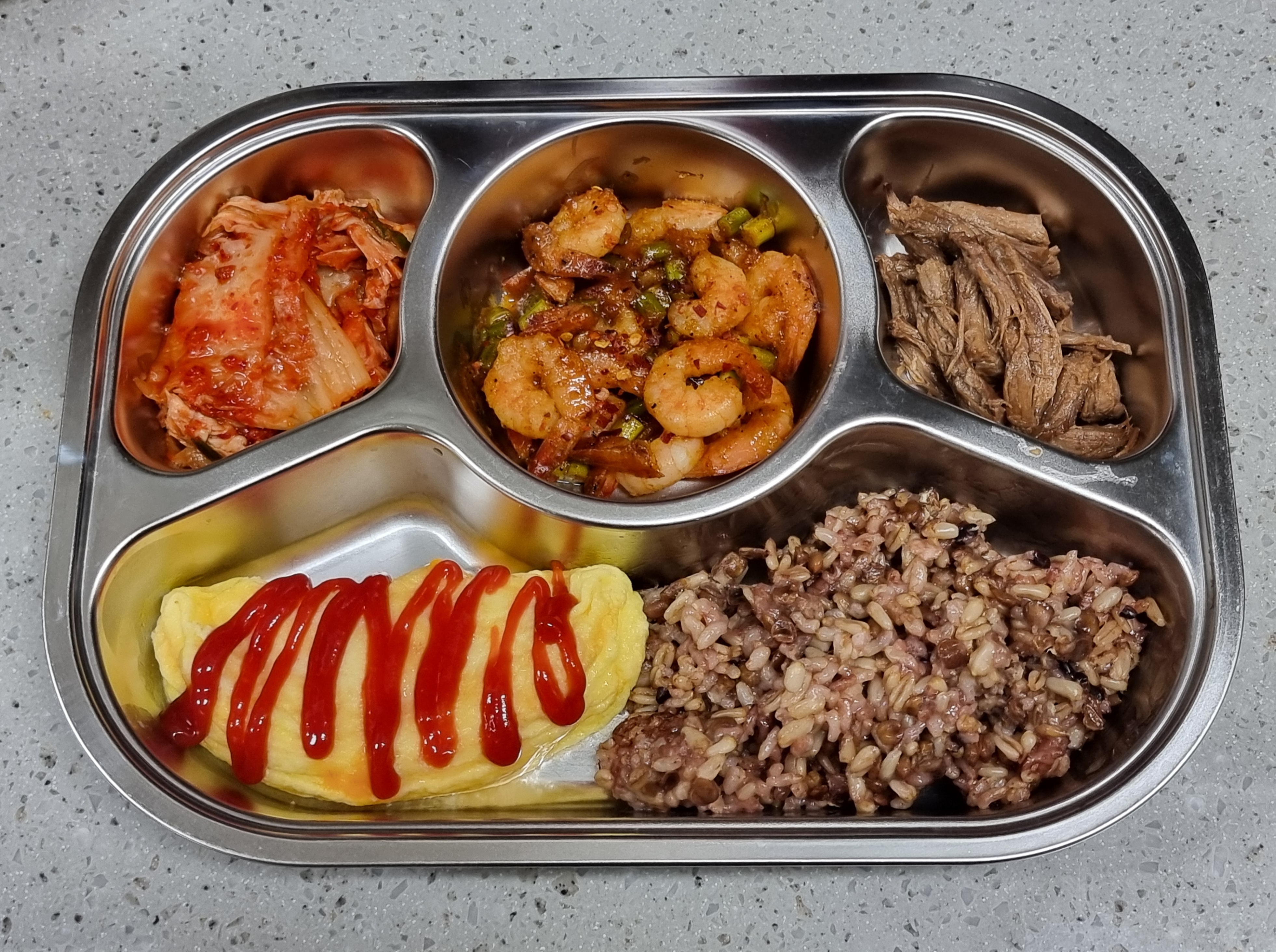 이번주의 마지막 도시락이에요🍱