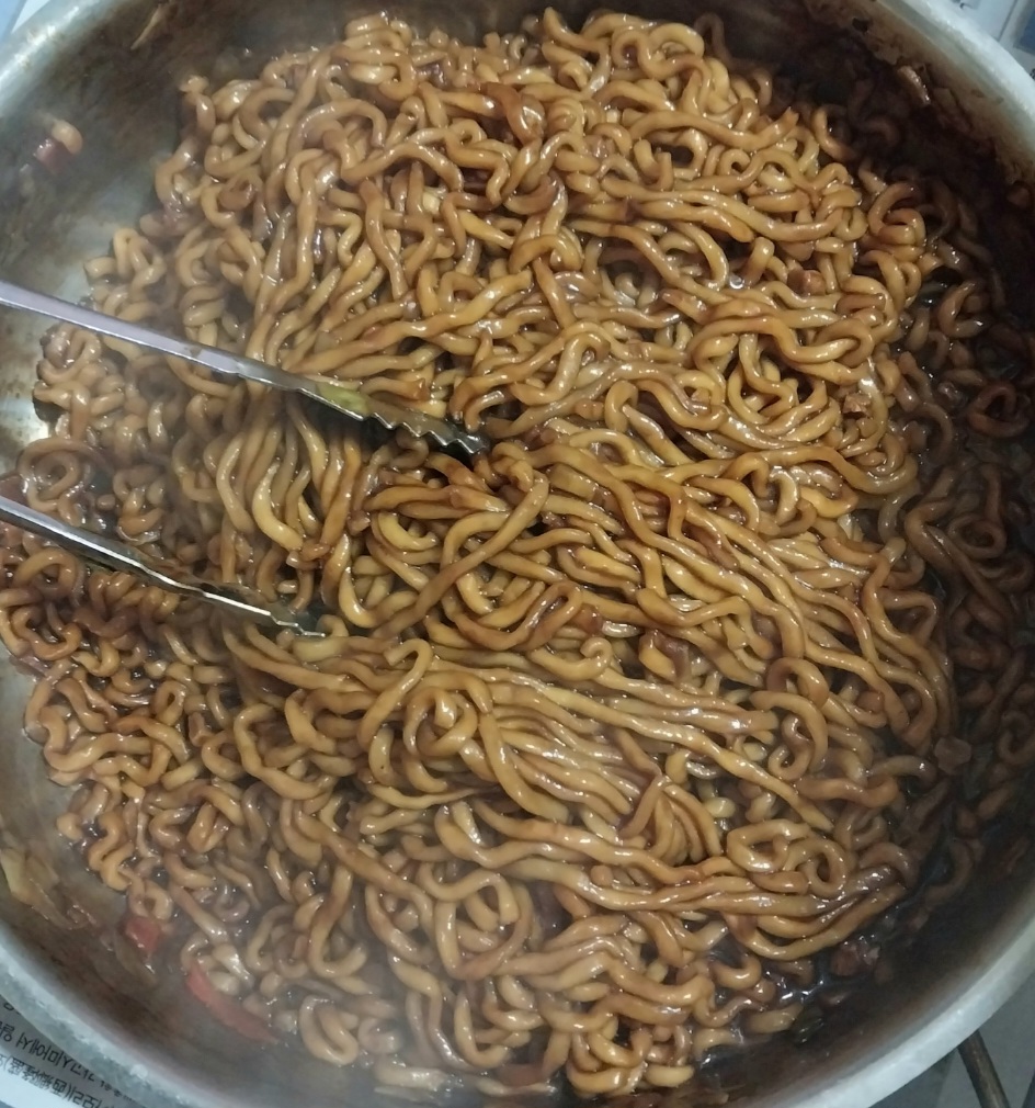 주말엔 짜장라면요리사!