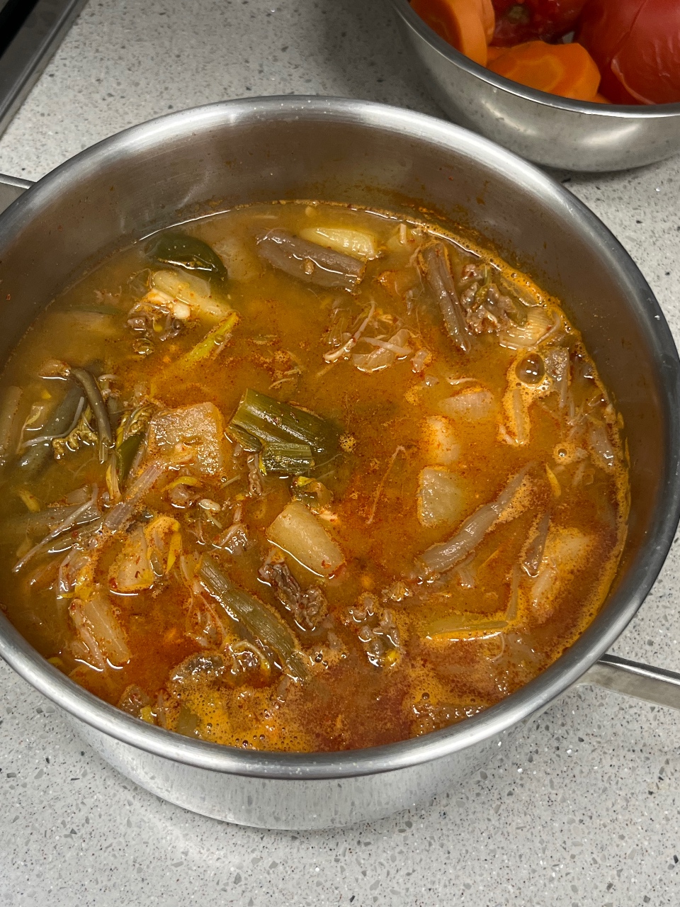 이열치열 육개장 여름맞이^^