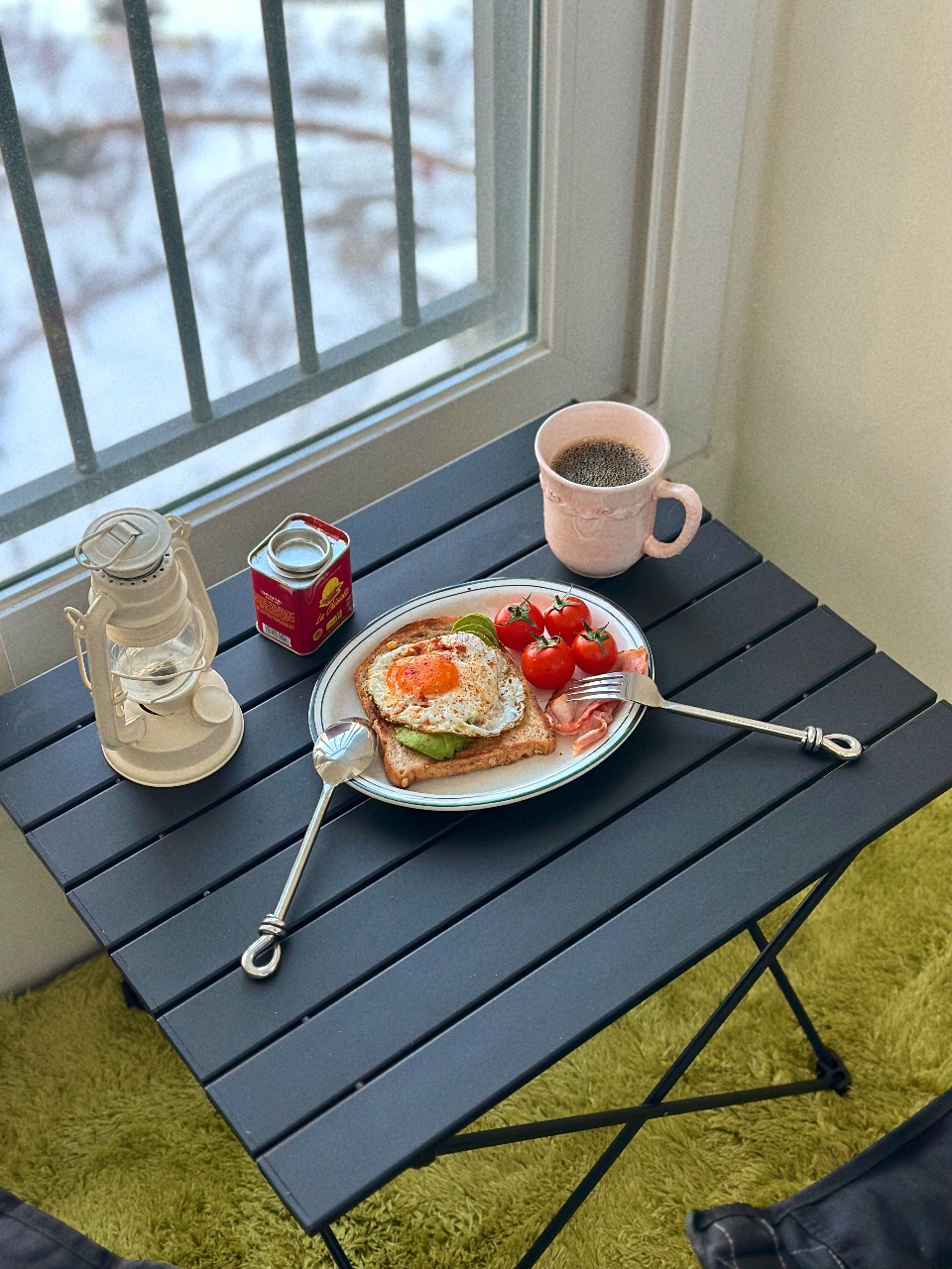 🌨️🥪☕️눈 오던 날의 아침