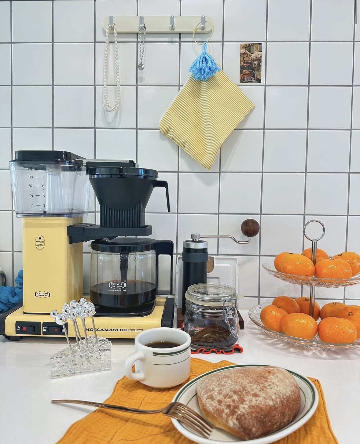 겨울의 맛 ☕️🍊🍞