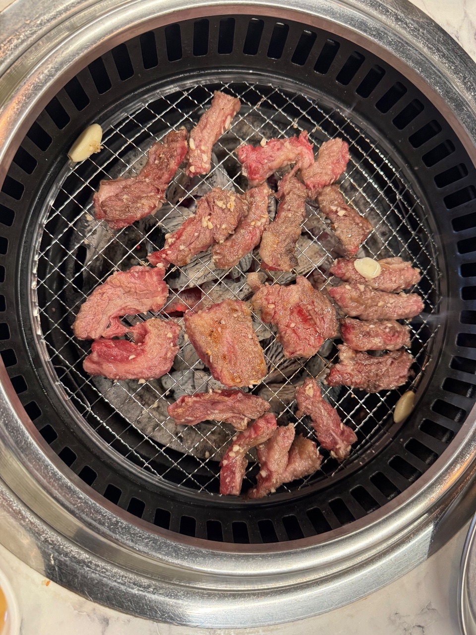 갈빗살 뿌시기
