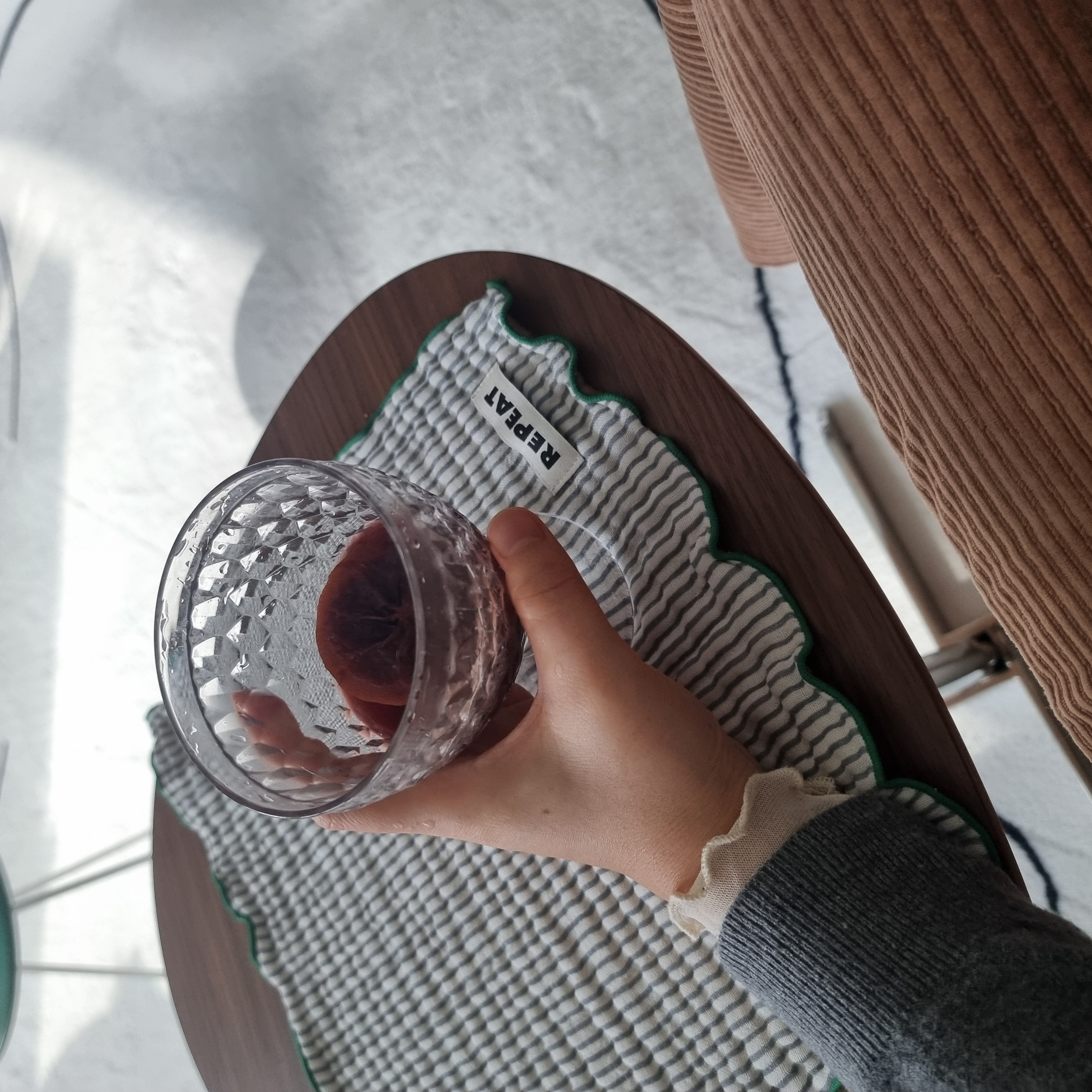 따뜻한 뱅쇼 한 잔🍷