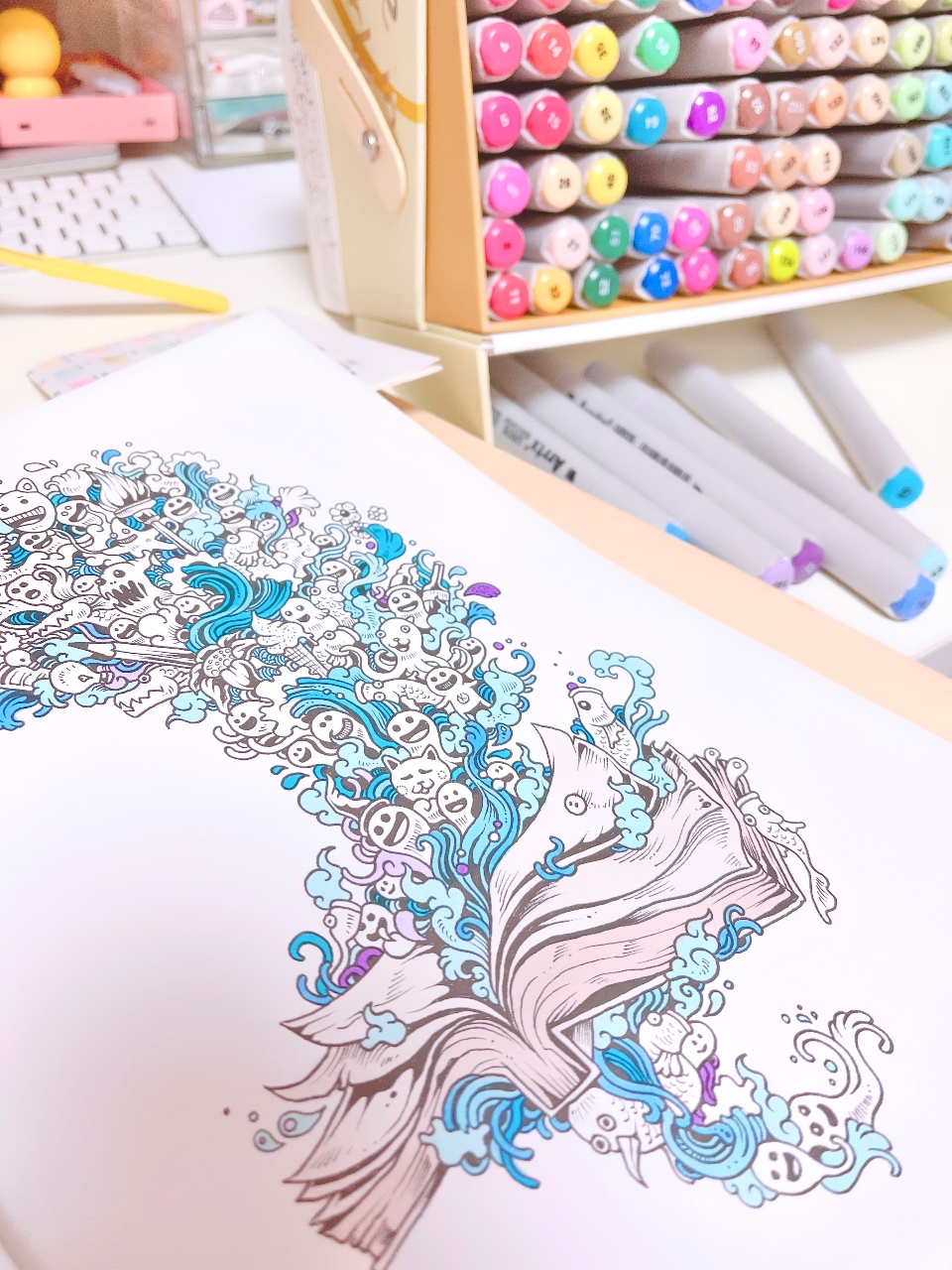 컬러링북으로 힐링중🎨