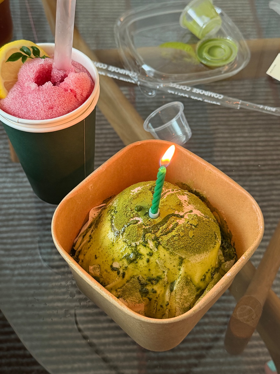 동거인이 생겼어요