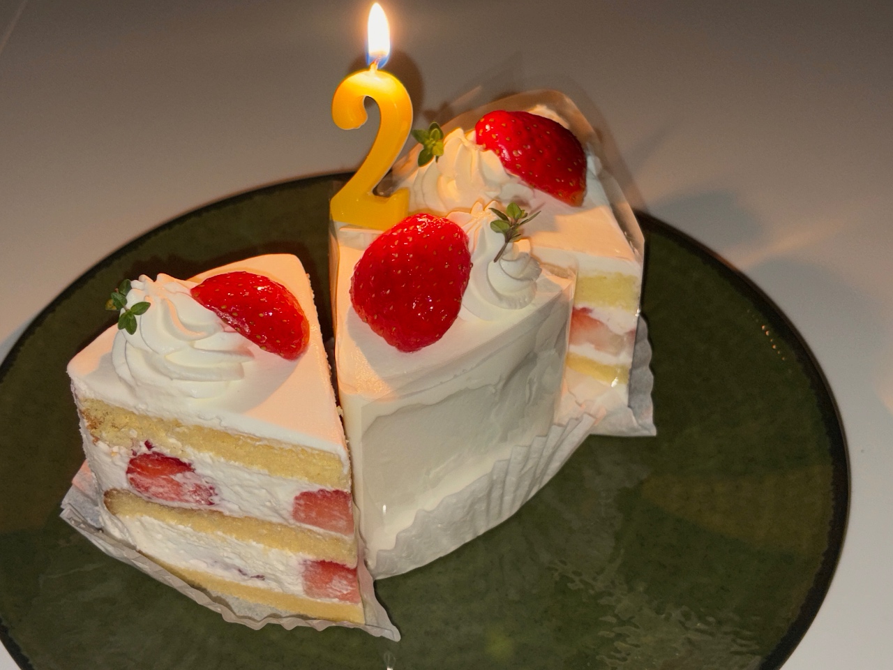 기념일에 딸기케이크🍰