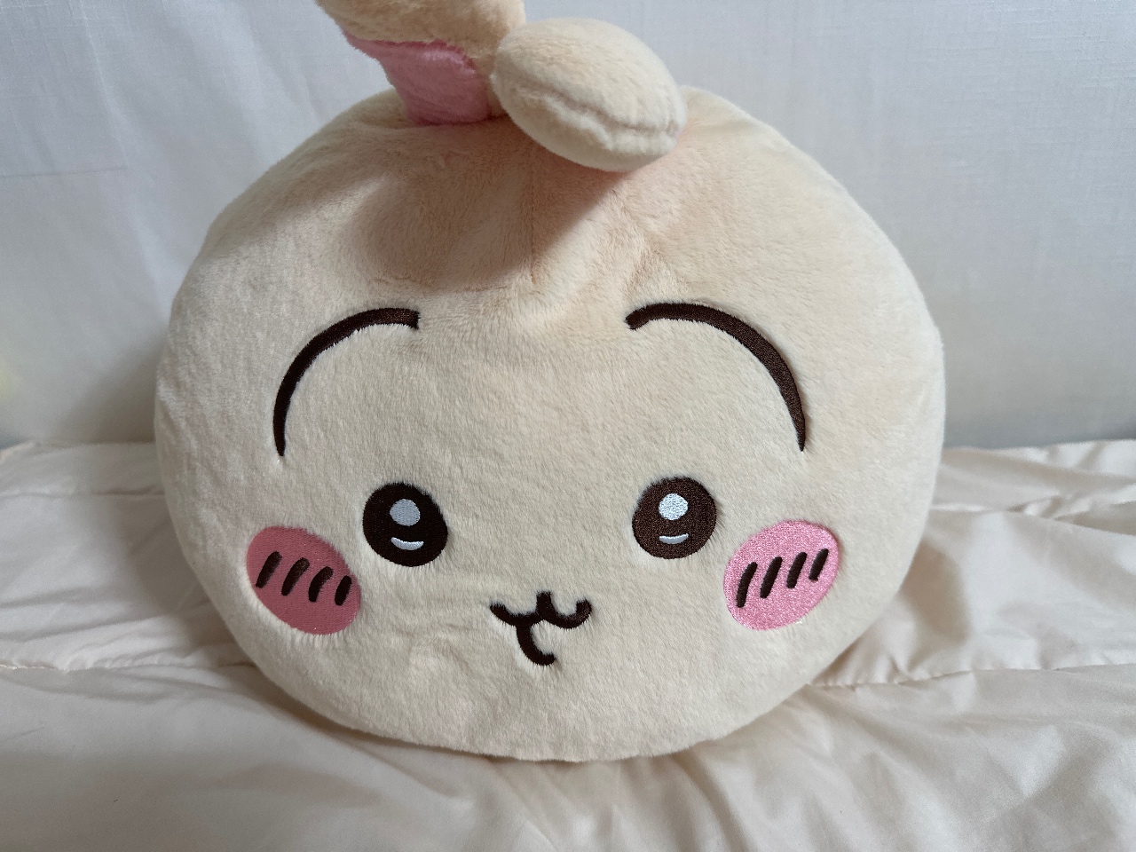 귀여운 인형과 유튜브 보기!