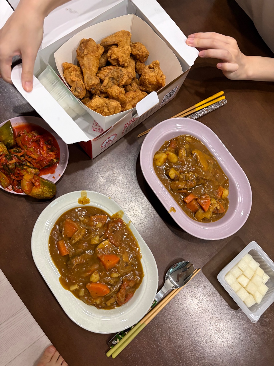 카레와 치킨,,