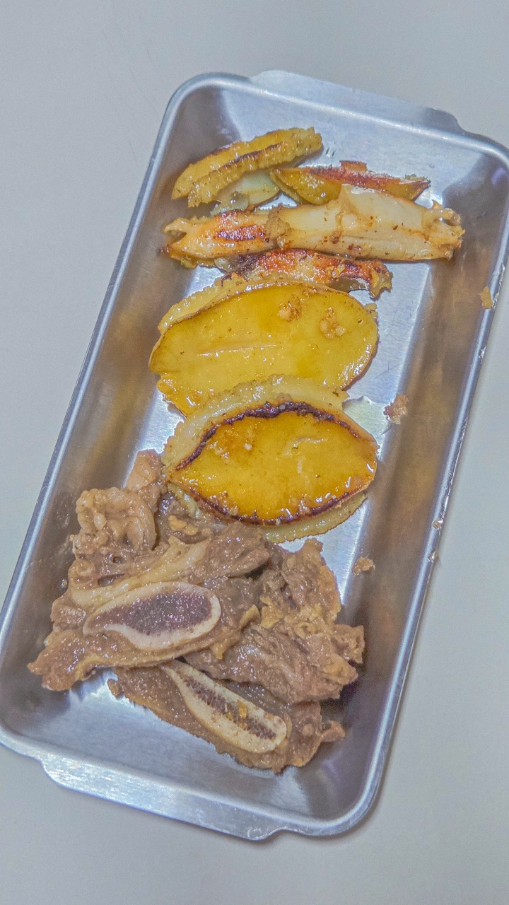 🍖 꼬기와 전복버터구이