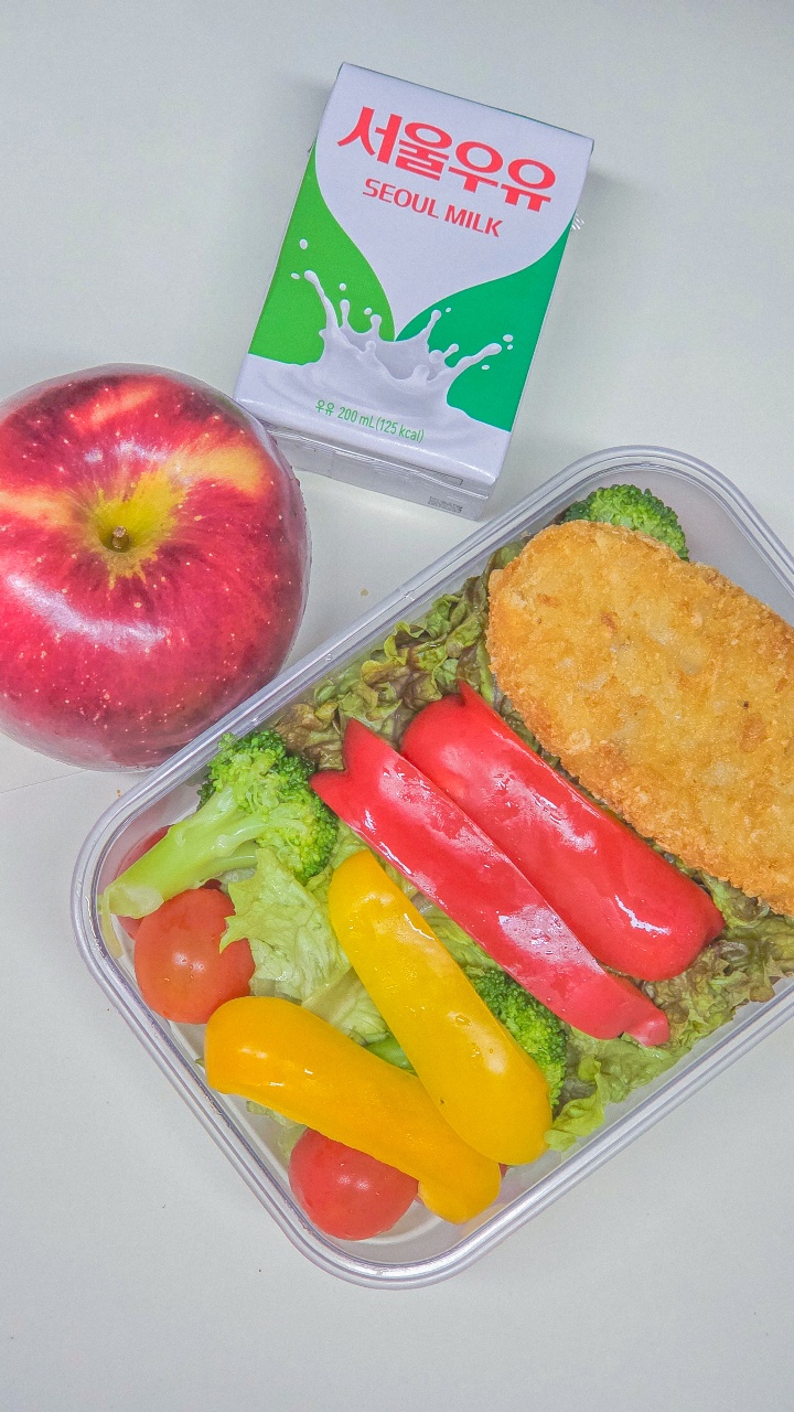 🥗 샐러드와 해시브라운