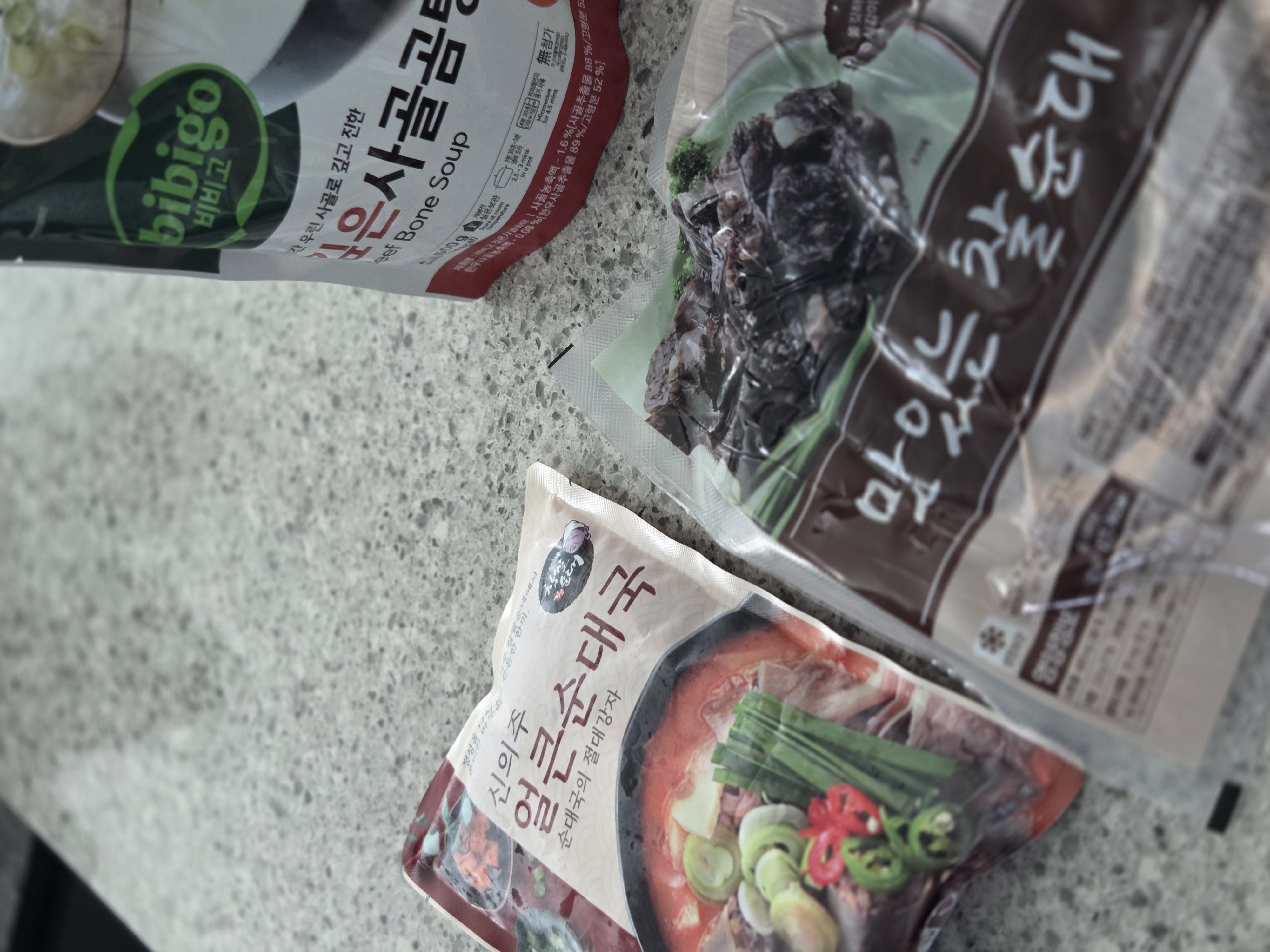 첨부파일