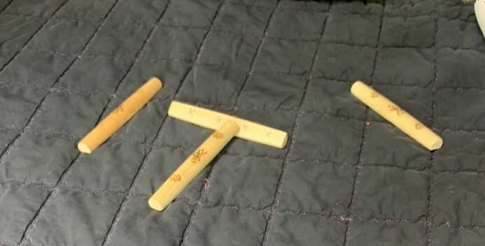 집생챌린지 4일차 가족들과 윷놀이  한판